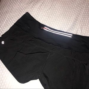 lululemon Speed Up Short
2.5"